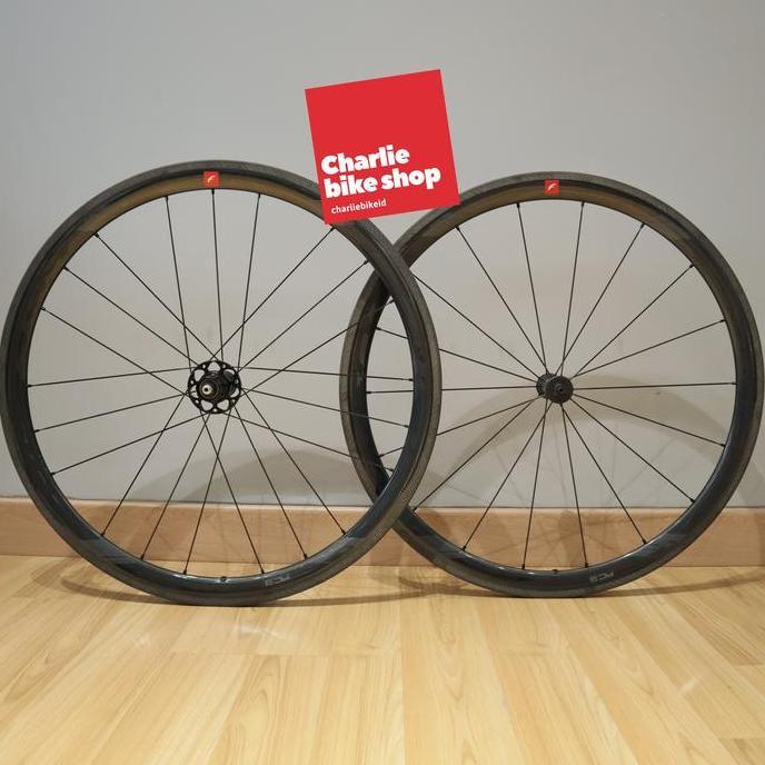 Wheelset Carbon Fulcrum WIND 40C C17 Rim Brake - Shimano