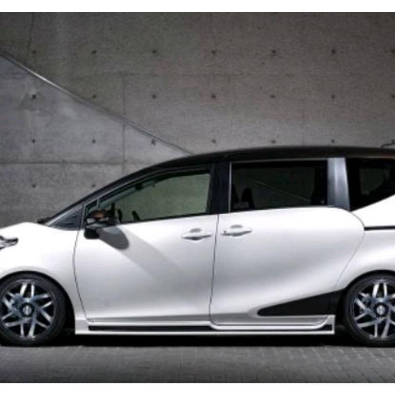 Bodykit toyota sienta zeus samping
