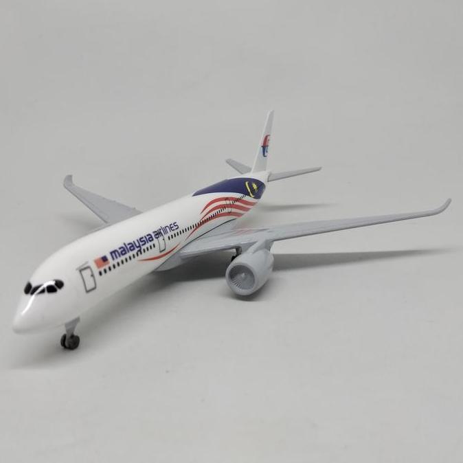 Diecast Pesawat 9M-MAC Malaysia Airlines 99% Metal Aircraft Model