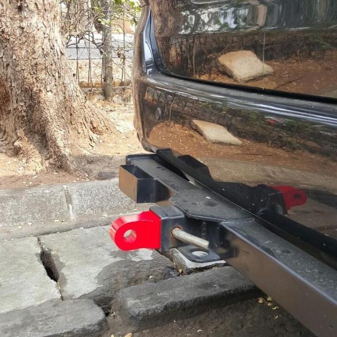 Shackle Mount Towing