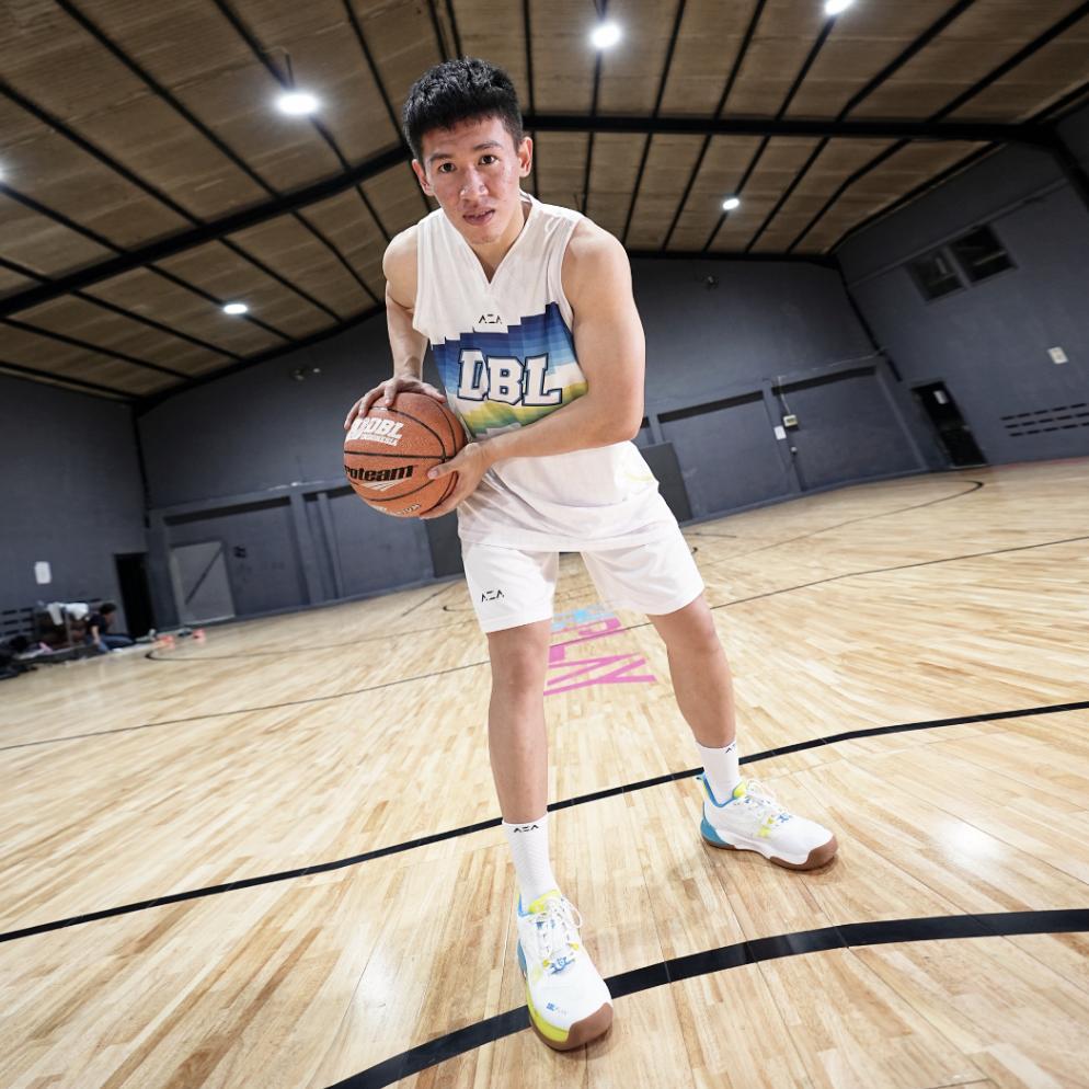 Terbaru Sepatu Basket Aza Dbl Play Pick N Pop - White | Sepatu Olahraga Pria & Wanita