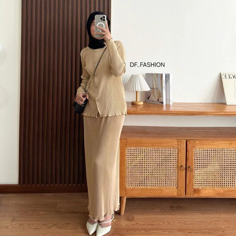 Tahan Lama  Stelan Wavy Rok Atasan Cardigan / Set Wavy Rok Cardigan Set Rok Plisket Wavy