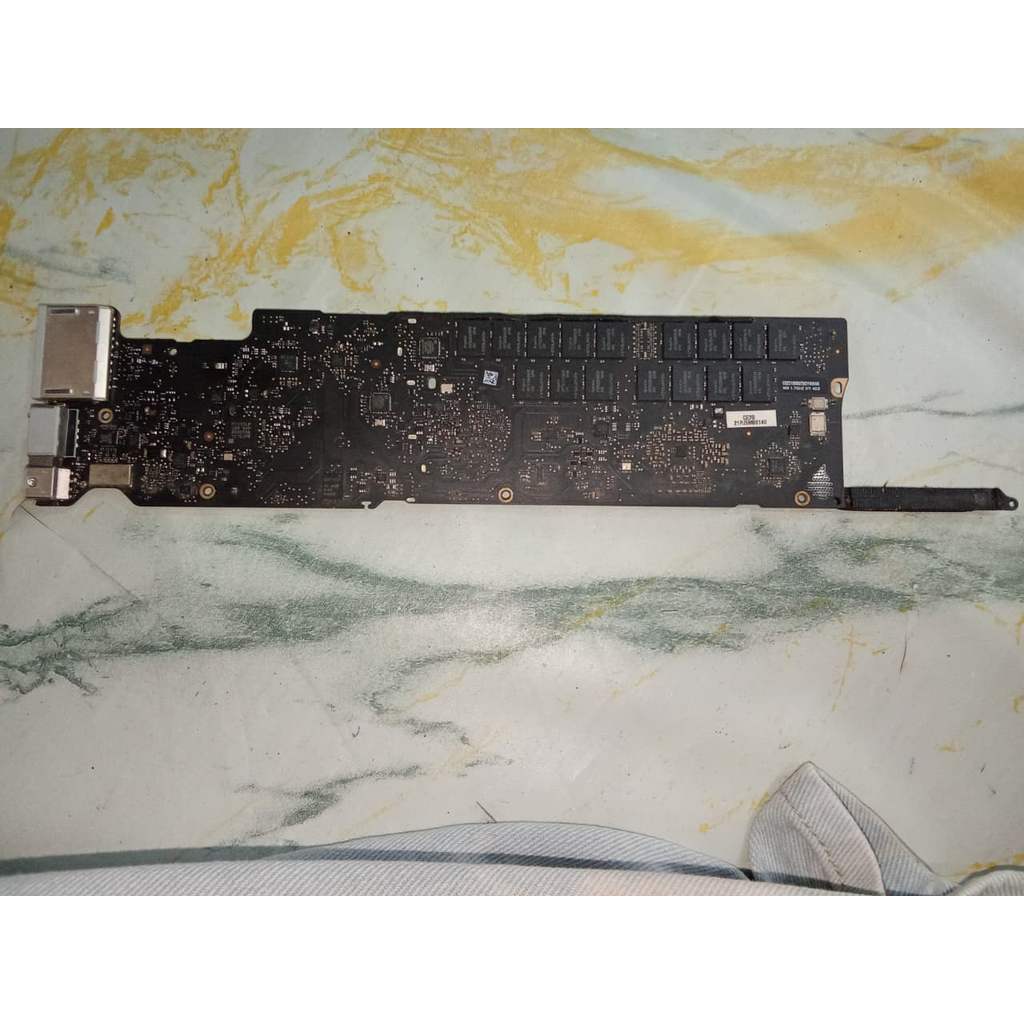 MAIN BOARD MACBOOK AIR 13  2011 4GB