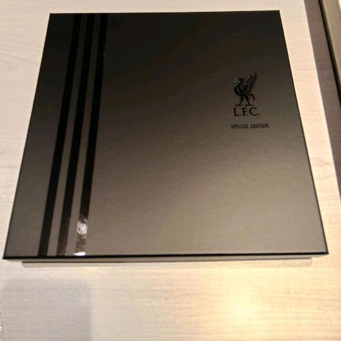 Jersey Liveool Blackout Orinal Boxset