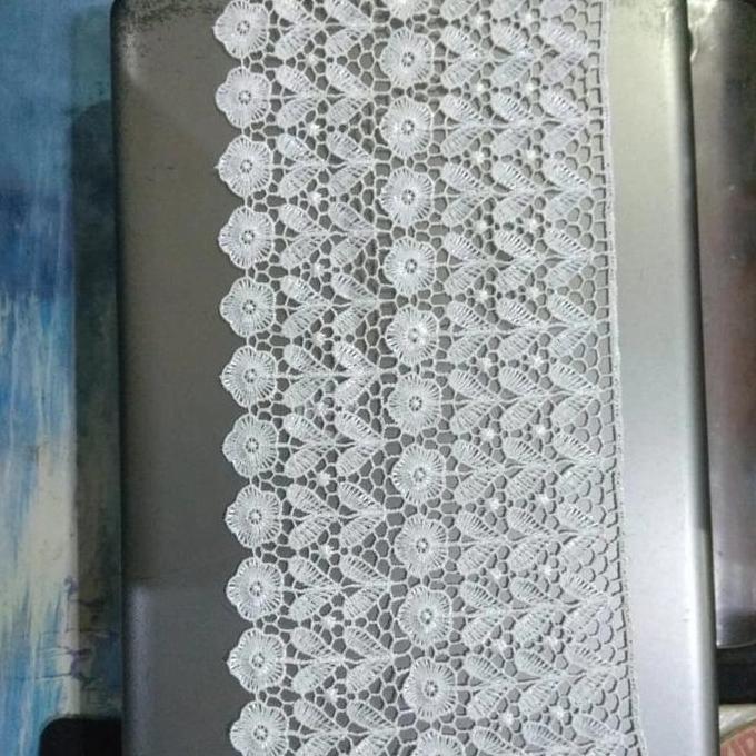 Renda Giper lebar 900799 Putih