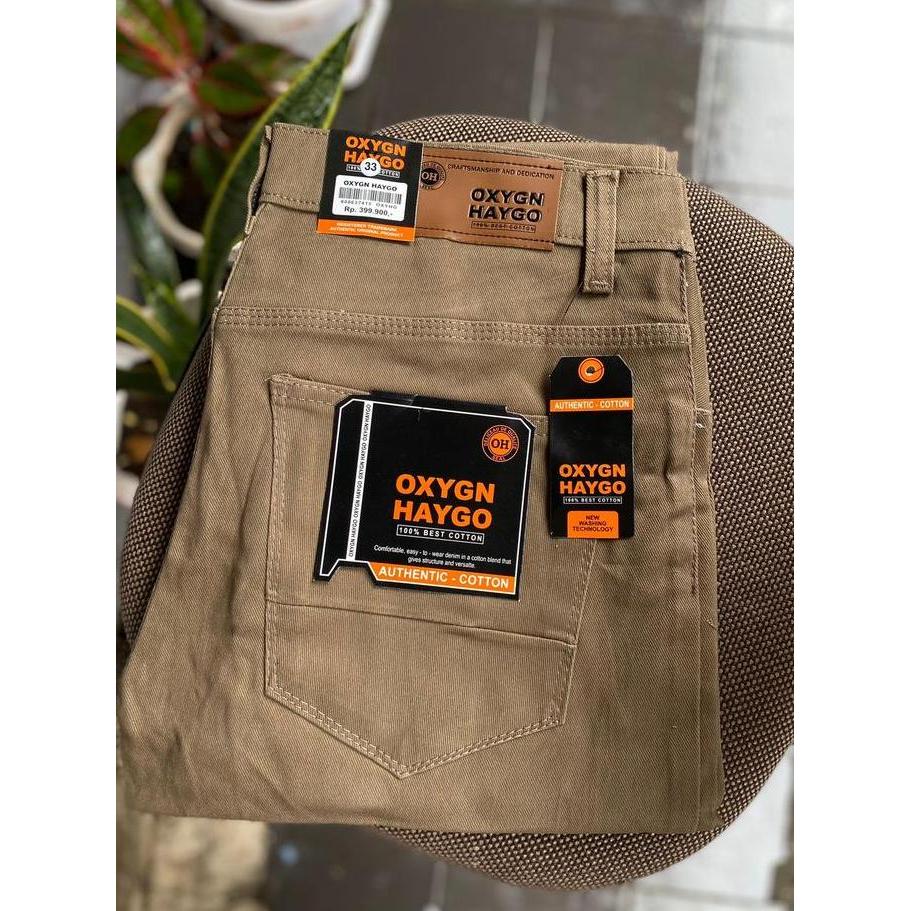 Celana Panjang Hugo Oxygen Pria Hitam