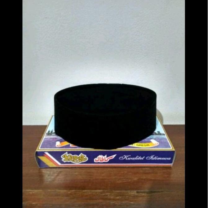 Peci Kopiah Kopeah Songkok Merek Cap Kapal Warna Hitam Polos Anti Air Beludru Promo
