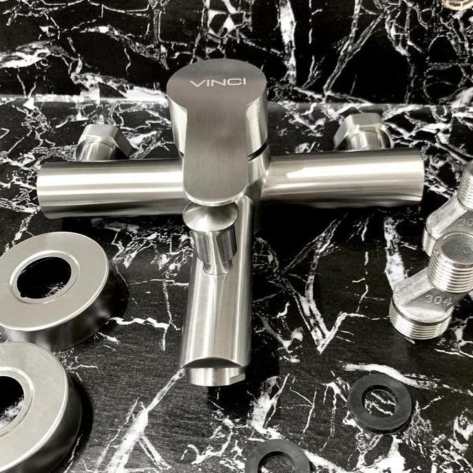Flow- Vinci Keran Mixer Shower Bathtub Kran Air Mandi Panas Dingin Tembok