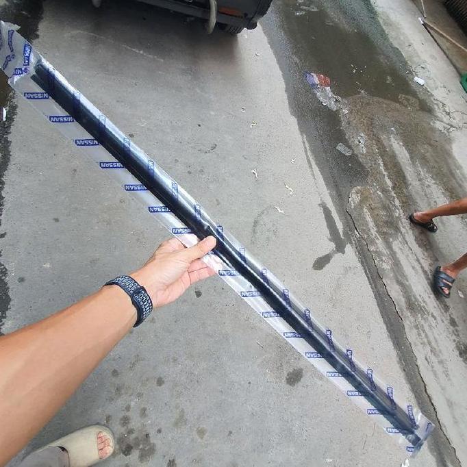 Pelipit Kaca Luar Nissan Terrano Terano Depan Weather Strip Oem Jepan Import