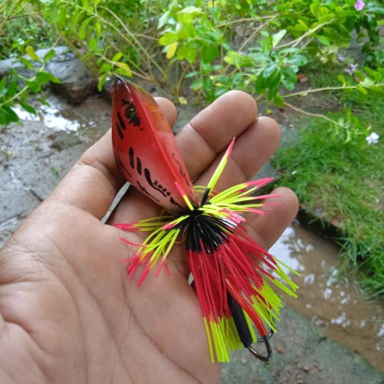 JF JUMP FROG TRIANGLE 5 CM- CASTING TOMAN-SANGAR LURE