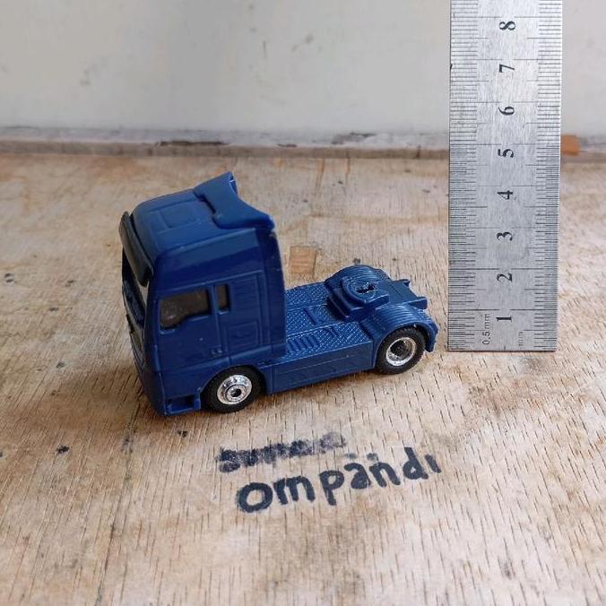 DIECAST DICKIE KENDARAAN KEPALA TRUCK MAN CS99