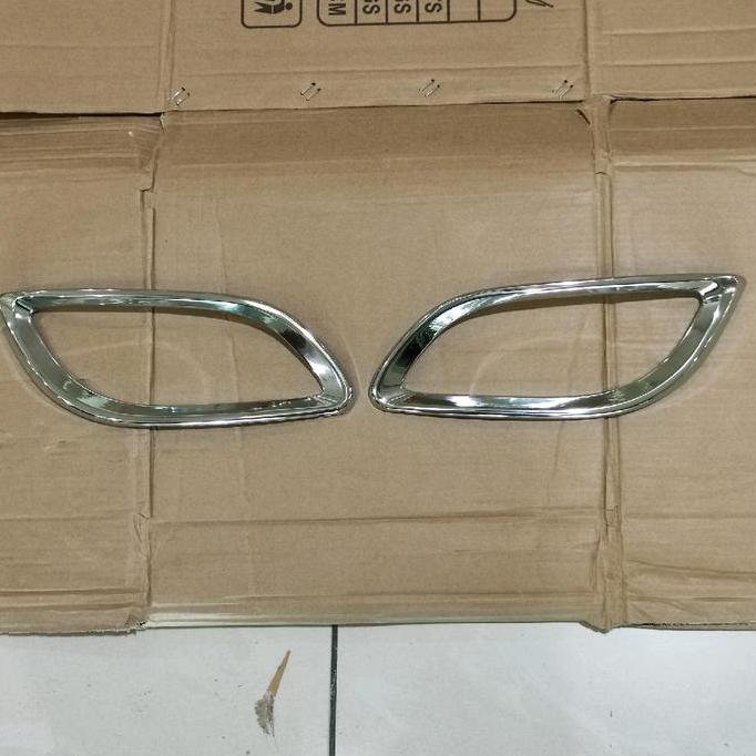 byunday - Cover ring foglamp new yaris 2012 garnish fog lamp chrome Diskon