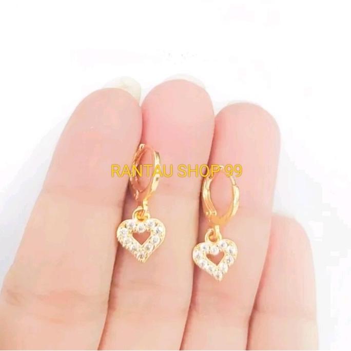 anting anak titanium motif love fashion anak tidak karat Anting-Anting