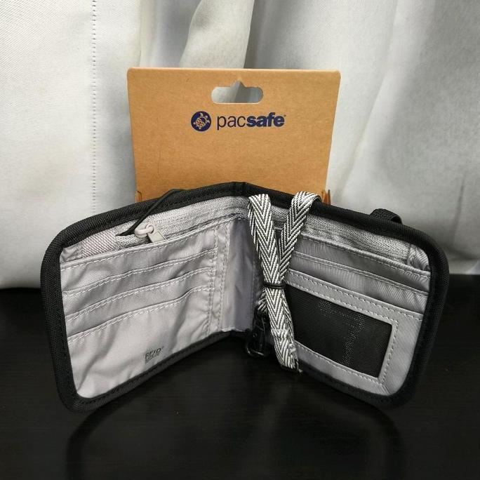 Murah Pacsafe V100 Anti Theft Travel Wallet Bifold  Rfid Black / Dompet 100% Original