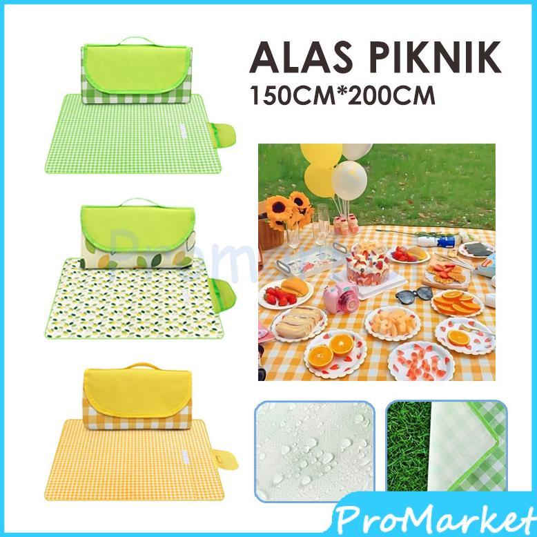 1.5 X 2 M Tikar Piknik / Alas Piknik / Tikar Pantai Anti Air / Kain Piknik Motif Kotak-Kotak