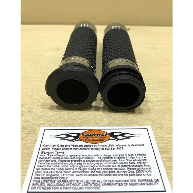 HANDGRIP K25 GRIPS 1 INCH 0630-3389 HARLEY DYNA TOURING SOFTAIL SPORTSTER KODE K25 CH FLY