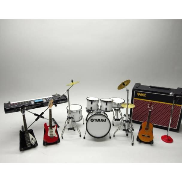 Paket Wow Miniatur Alat Musik Satu Set Gitar,Keyboard,Ampli,Drum,Mic