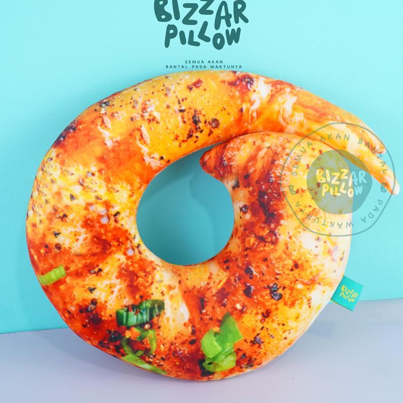 Bizzarpillow Bantal Leher Motif Udang | Bantal Travel Bz460