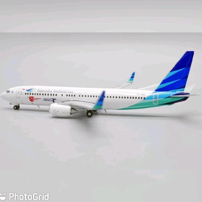 Garuda Indonesia Boeing 737-800 Indonesia Maju PK-GMZ JC Wings 1:400