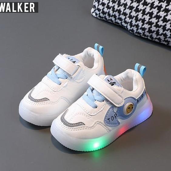 Lkm455 Sepatu Sport Anak Unisex Casual Bayi Dengan Lampu Led Sekolah 1Kg 4Pc Halomoms