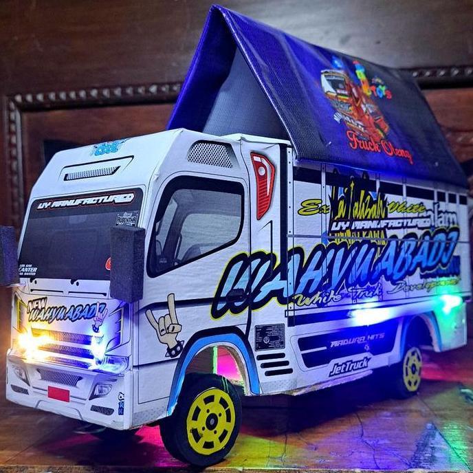 Kids MAINAN TRUK OLENG MINIATUR TRUK WAHYU ABADI TRUK LAMPU RGB LED DAN BONUS TERPAL  MOTIF KEREN. H