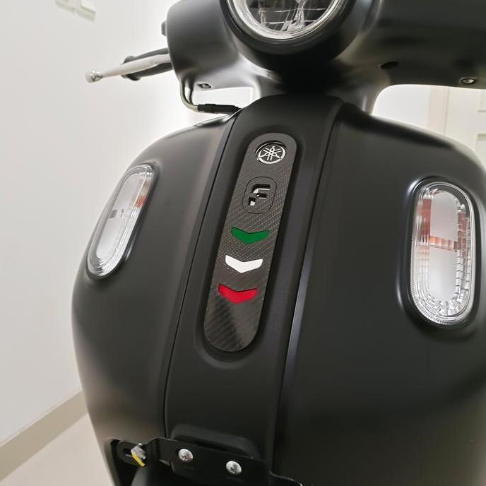Yamaha Fazzio Italy Carbon Looks Set Fazio 125