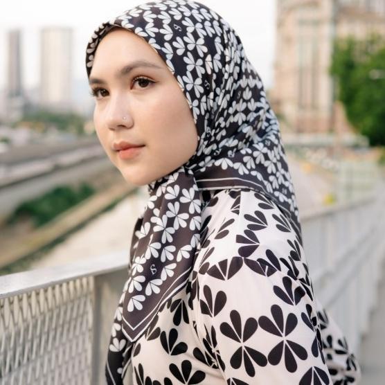Senja.Id Syal Scarf "Monokrom"