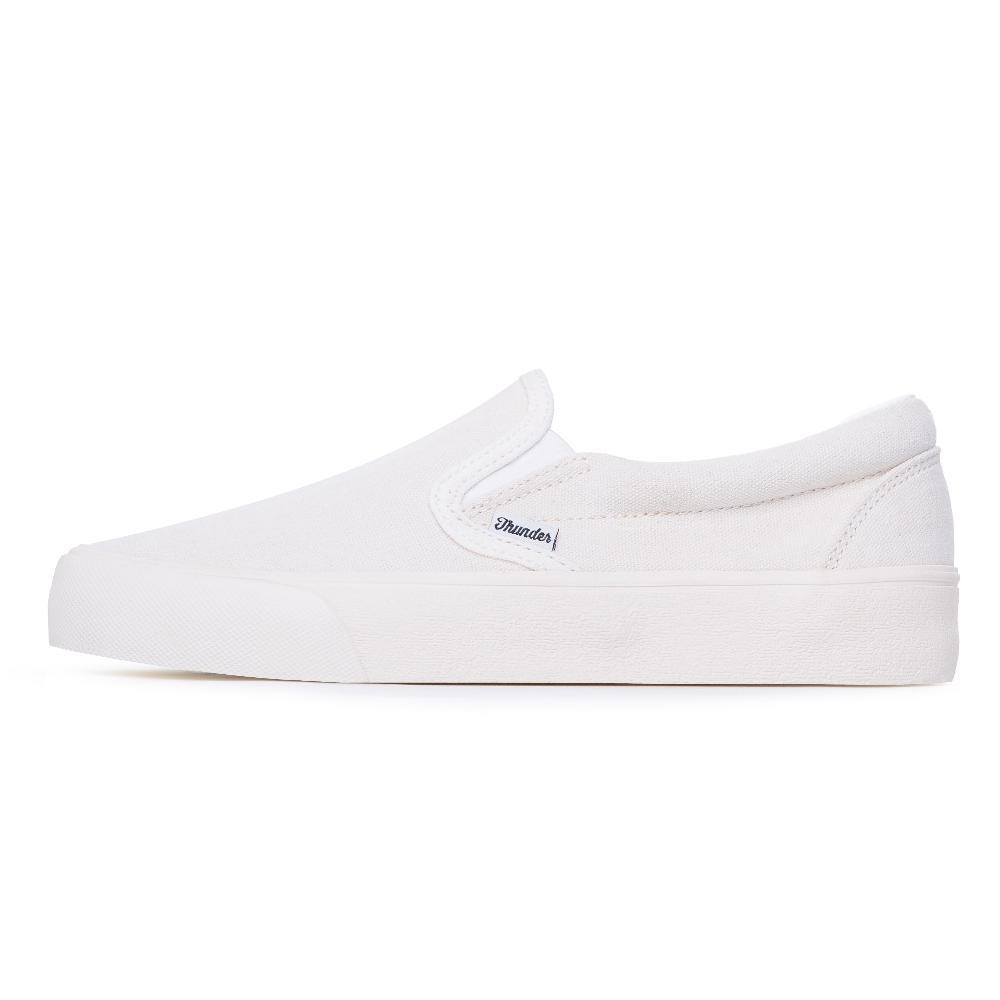 CUCI GUDANG THUNDERBEAR - VOLTAIRE OFF WHITE | SEPATU SLIP ON LOKAL | BERSIH & CASUAL