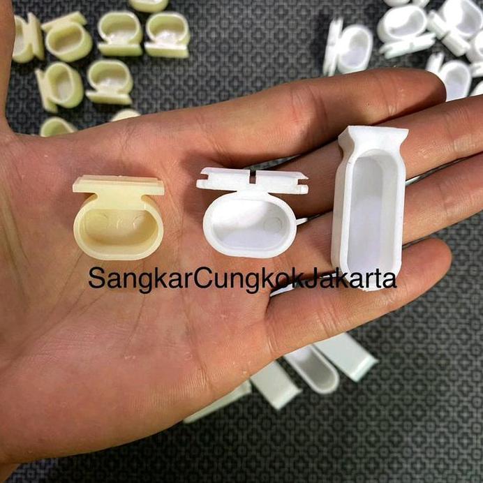 Cepuk Plastik Aksesoris Sangkar Cungkok Burung Kecil Pleci Kolibri Sogon