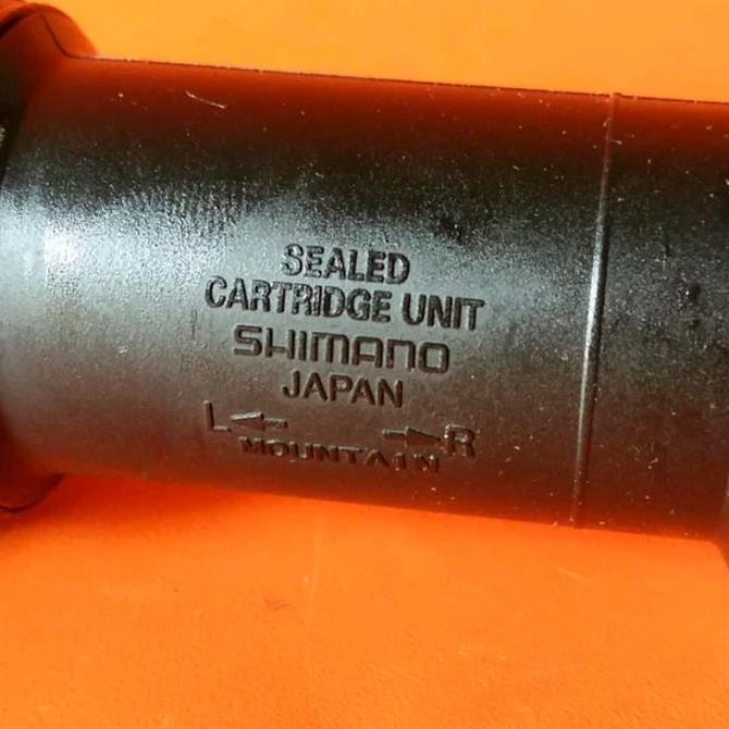 Bottom Bracket - BB Shimano MT800 Deore XT SLX Alivio XTR