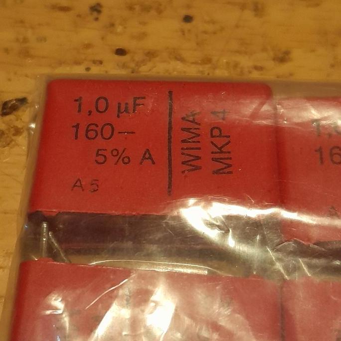 MKP4 1UF/160V 1UF 160V WIMA CAPACITOR BBM27