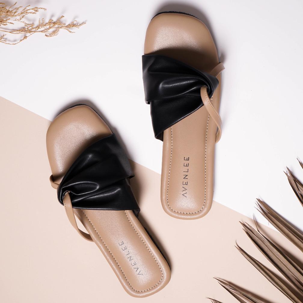 RECOMMENDED Avenlee Yume - Sandal Wanita Flat Teplek Sol Karet Premium 2026