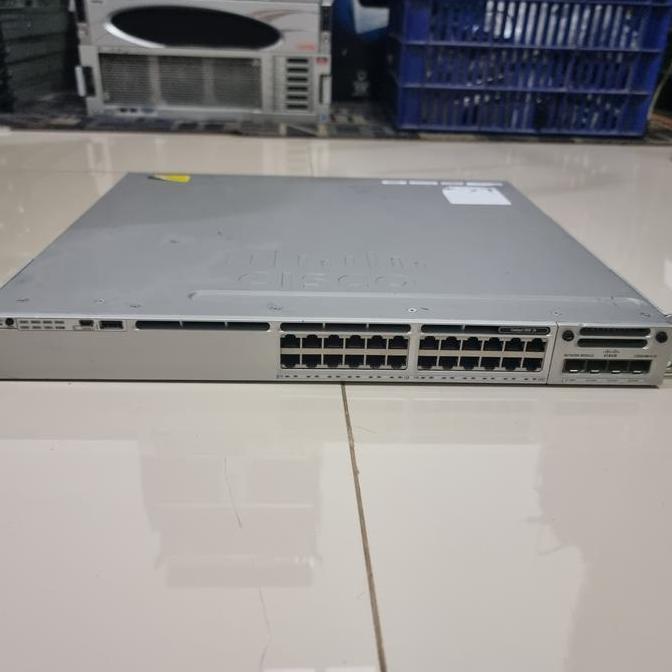 Cisco Catalyst 3850 Series Switch WS-C3850-24T-S Lisensi IPservices