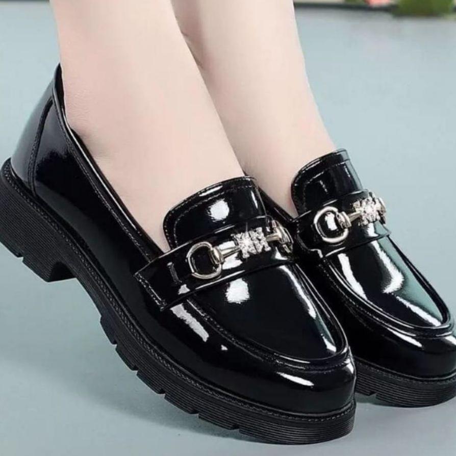 Sepatu Docmart Wanita Kulit Hitam Glossy Sepatu Casual Import Premium