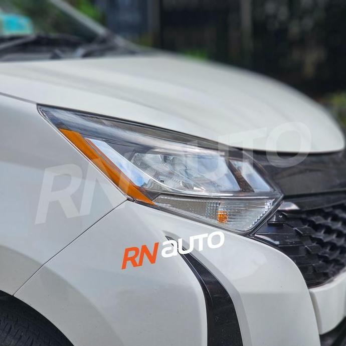 STIKER SIDE MARKER ORANGE LAMPU DEPAN AKSESORIS CALYA SIGRA TERBATAS