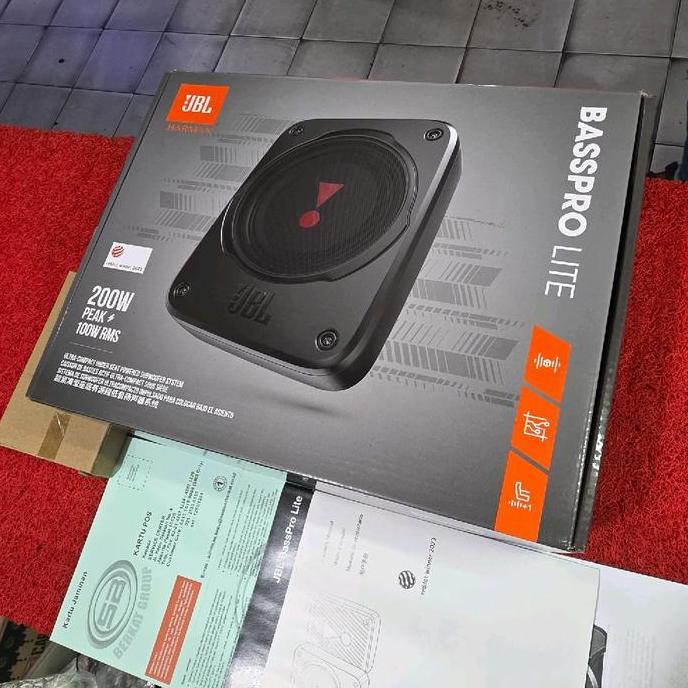 Subwoofer Kolong Aktif JBL BASSPRO LITE Subwoofer Aktif JBL 7 in