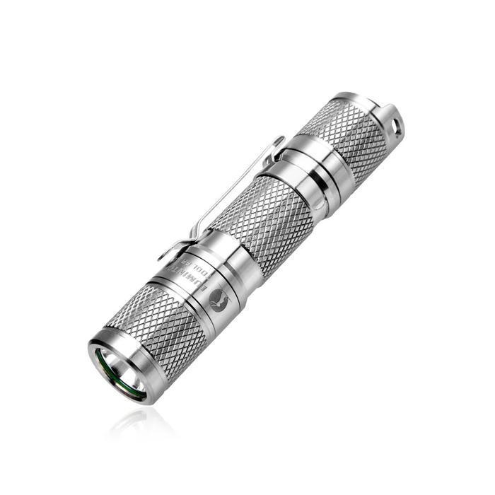 LUMINTOP TOOL AA 3.0 TITANIUM OSRAM P9 900 lumens 138 meters 14500 AA