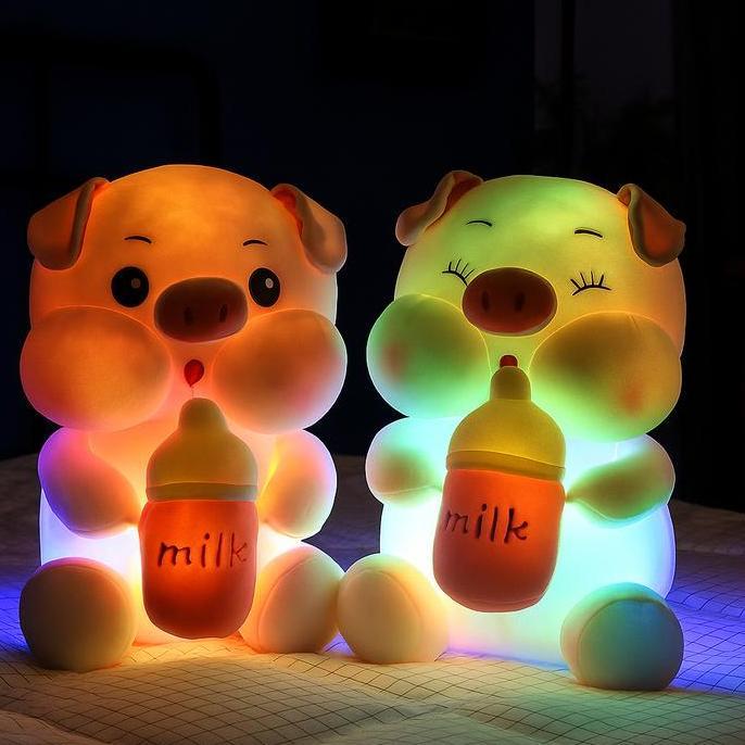 Boneka Piggy Jumbo Lucu Pegang Botol Susu Led Bisa Nyala Mainan Anak Piglet Dolls Toys Ukuran S Halu