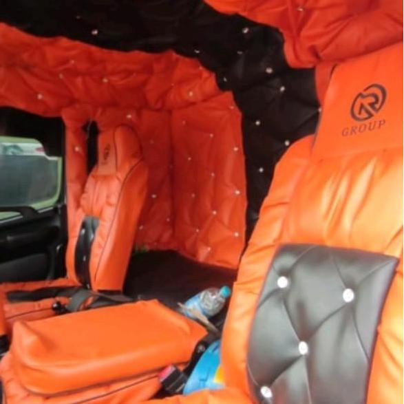 sarung jok mobil sofa full interior untuk hino lohan 500 fuso tronton Car