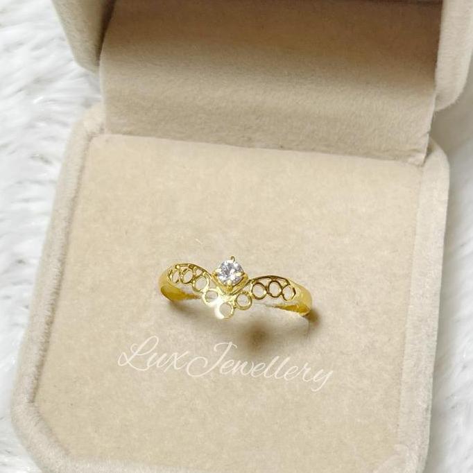 Ryu- Cincin Vcrown Eye Setengah Gram
