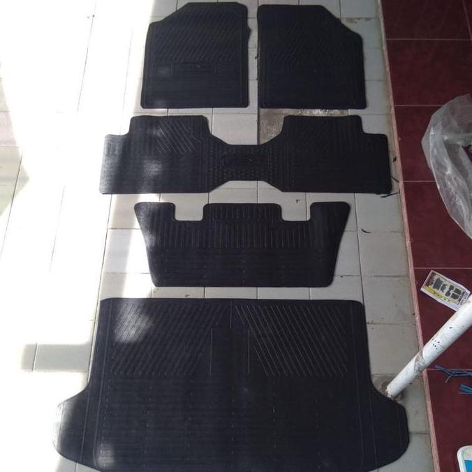 Karpet karet mobil full set Calya - Sigra