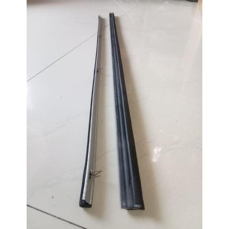 Karet Kaca Lis Pintu/weather strip Futura/T120SS/ Carry Extra