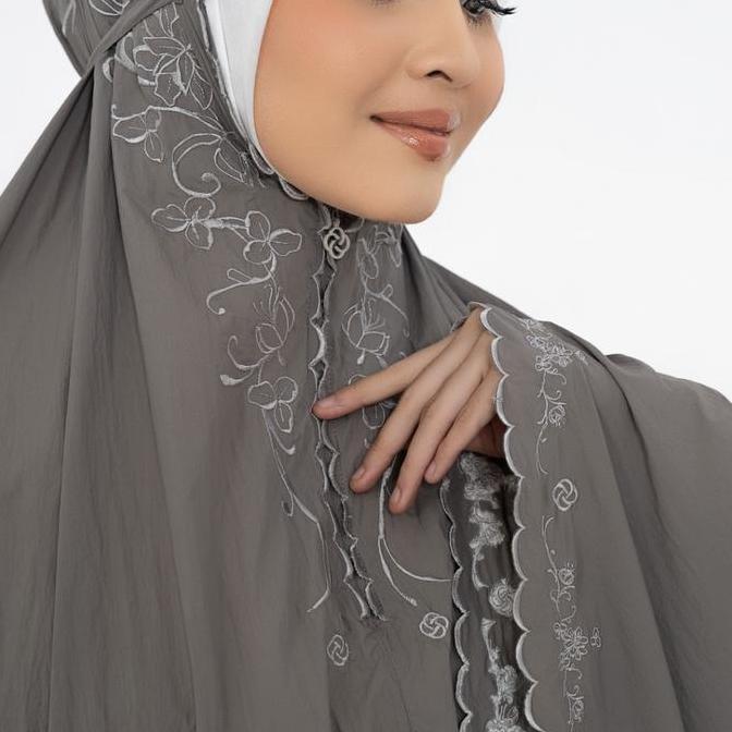 Mukena Travel Deenay Sarah Prayer Robe Series