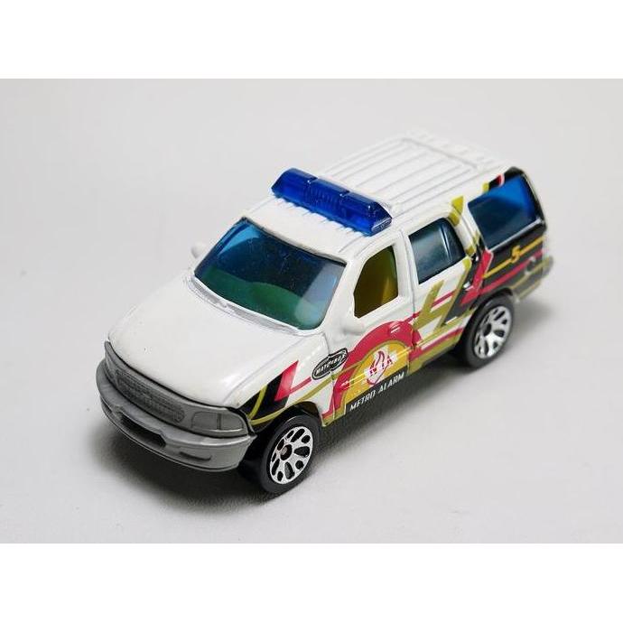 AT99 MATCHBOX LOOSE FORD EXPEDITION - METRO ALARM - PUTIH