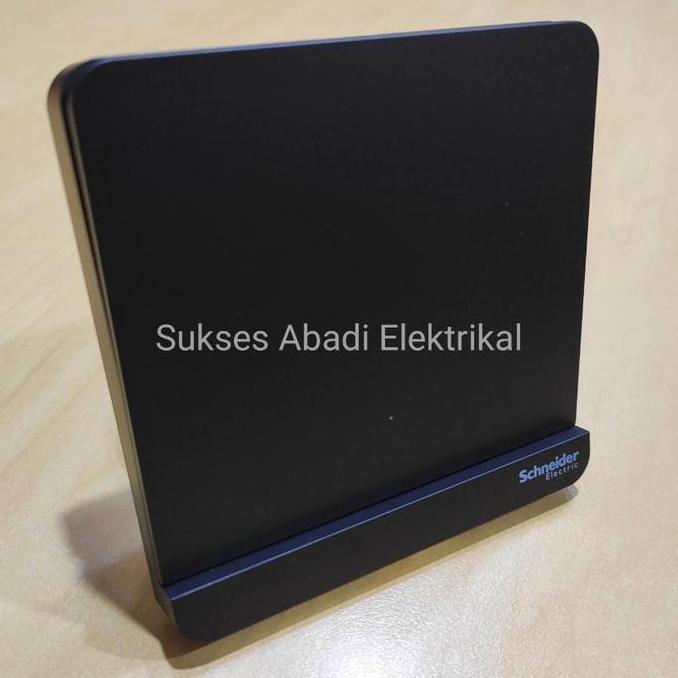 SAKLAR SCHNEIDER AVATAR ON ENGKEL HOTEL / TUNGGAL HOTEL DARK GREY/ABU