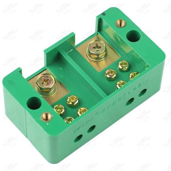 AC/DC Wire Combiner (2-IN to 4-OUT) Junction Box Solar Panel Surya