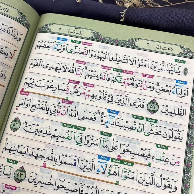 Promo Mushaf Alquran At Tajwid Jumbo A4 Mushaf Tajwid Terjemah Waqaf Ibtida - Ummul Qura Alquran Cus