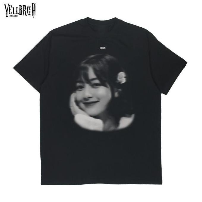 Ready T-shirt JIHYO BLUR Baju Yellbruh Merchandise Tee Kain Kaos Katun Nyaman Belah Samping Pria Y1 