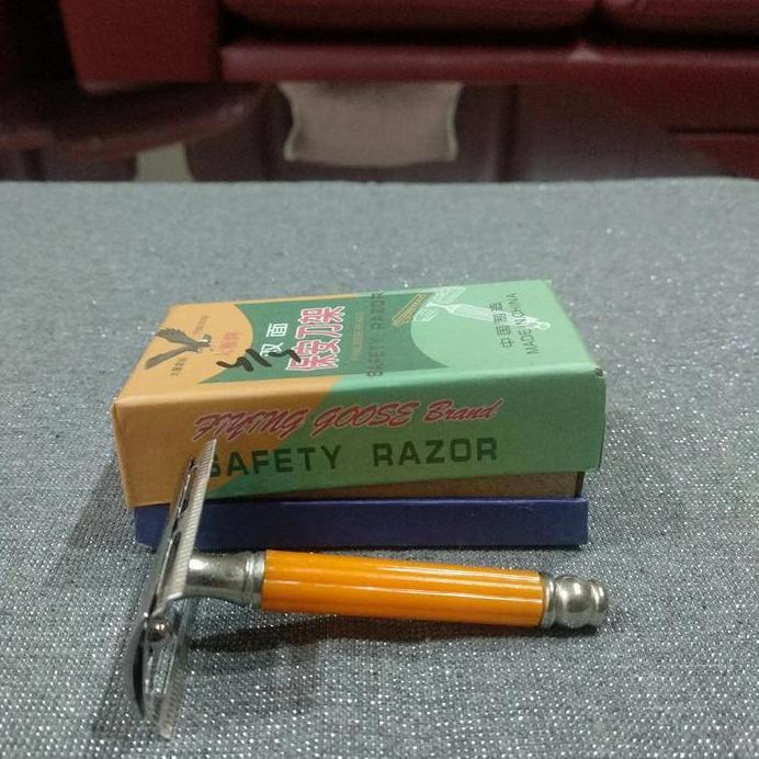 Cukur Jenggot Kumis Safety Razor Dus Jadul