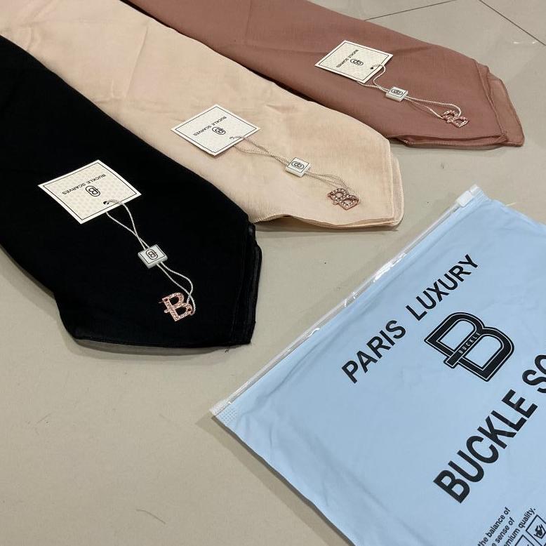 TERBARU Jilbab BUCKLE SCARVES  Hijab Segiempat PARIS LUXURY  Kerudung Paris Pouch Terbaru